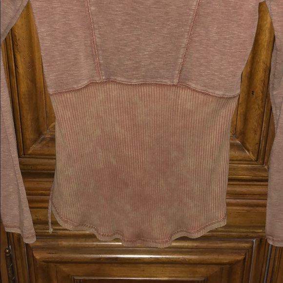 Gilders Intent long sleeve blouse - Picture 6 of 6